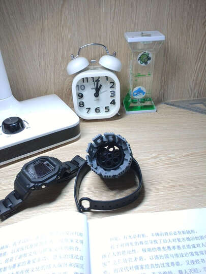 小米小米 米兔积木机器人:很好,可玩性很强,顺