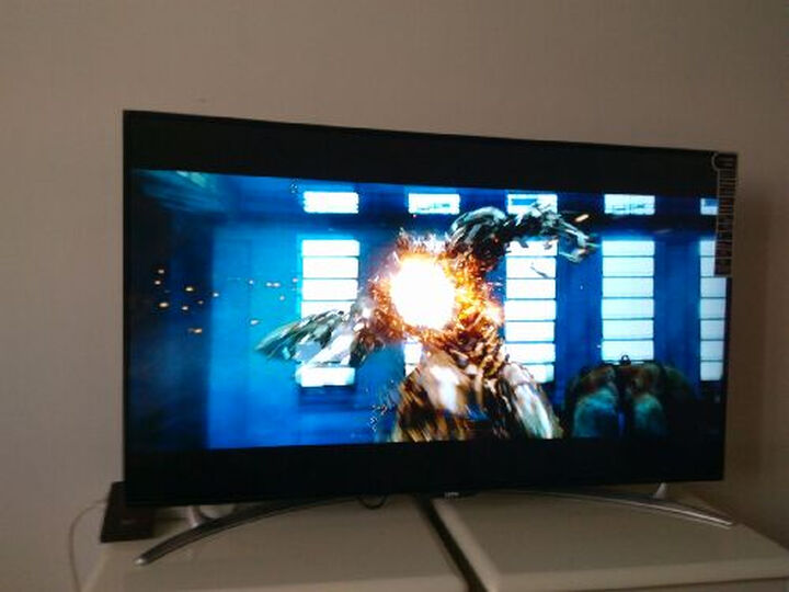 尾,没法和lg的屏幕比,说是lg的屏幕,却是群创的