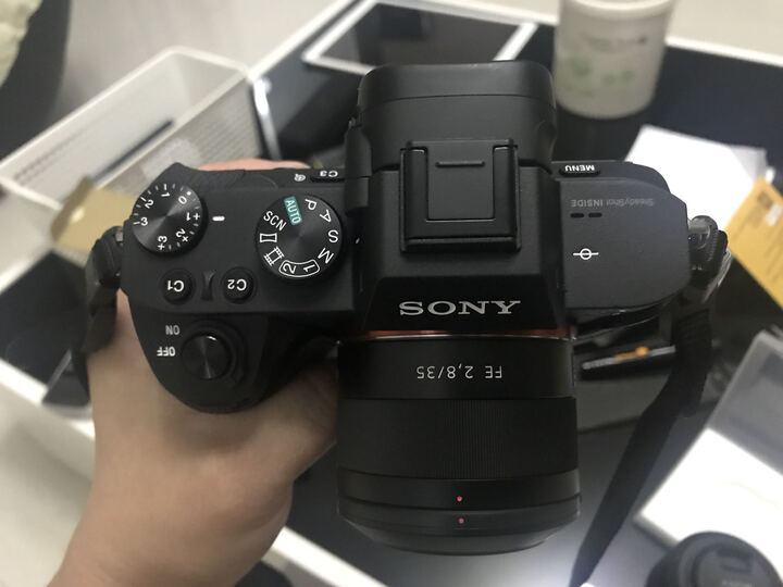 索尼(SONY)SEL057FEC 鱼眼镜头转换器(SEL28F20专用)实现16mm鱼眼视角(180度视角) 晒单图