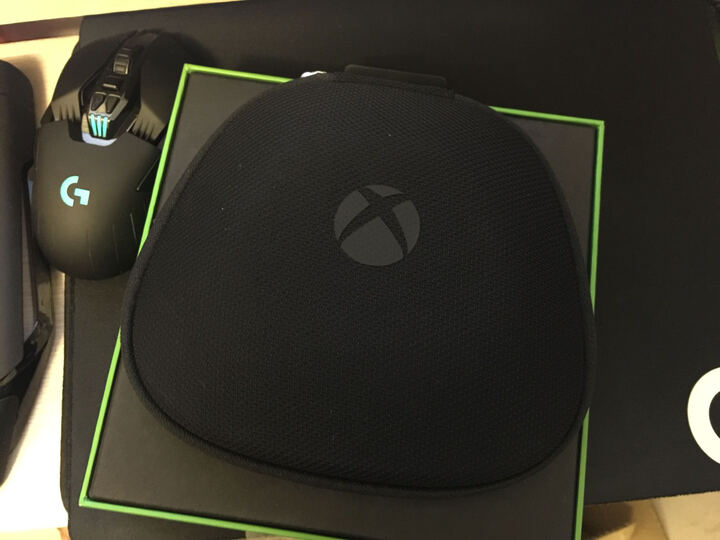 微软(Microsoft) 微软Xbox One无线手柄 无线适配器支持Windows xbox蓝牙手柄+无线适配器【二代】 晒单图