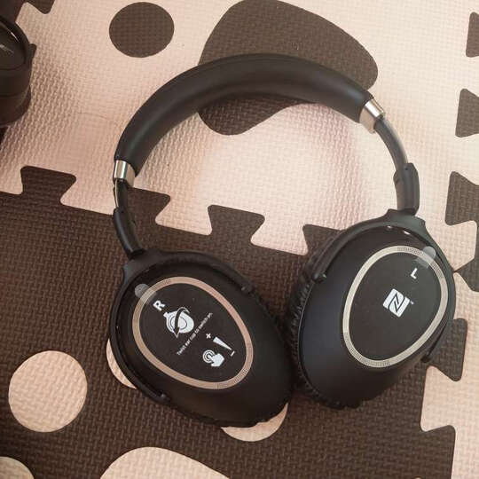 森海塞尔PXC 550:首先这个价钱买到?很开心