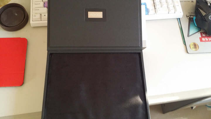 爱科技k3003i:这个耳机真是吊炸天了,第一次买