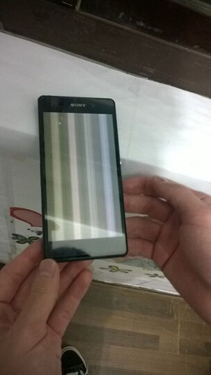 索尼Xperia Z2(L50t): 购买1个多月,手机出现花