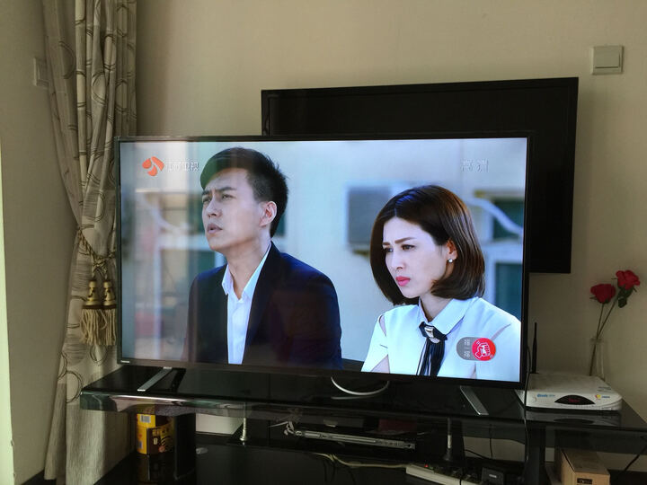 东芝49U67EBC:物流及安装都提前预约的,上门