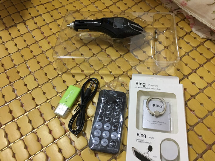 芯偶(xinor) 芯偶 车载mp3播放器点烟器式USB车用MP3 U盘式插卡机FM发射 蓝色 标配+32G高速卡 晒单图