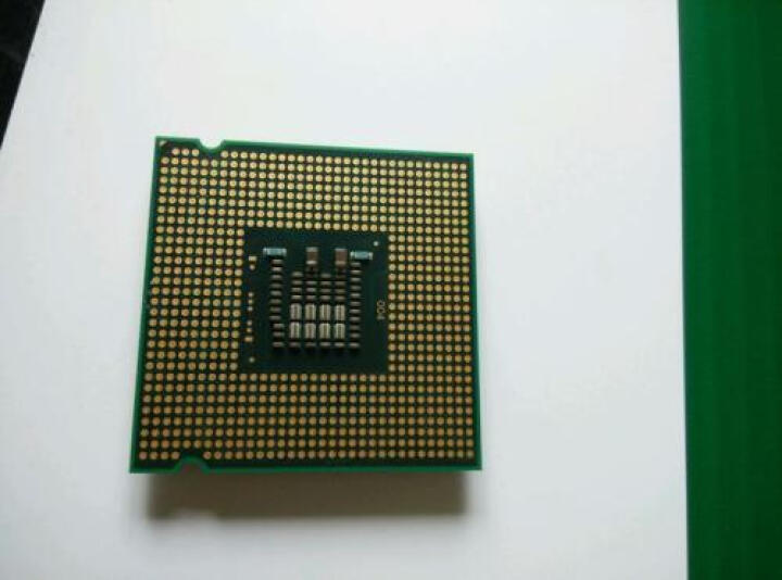 英特尔i3-7100:英特尔的低端处理器,日常用的