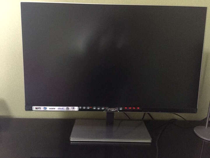 AOCLV243XIP:就是看中了这个苹果屏幕的不