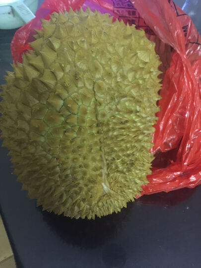 京东生鲜泰国进口金枕头榴莲 1个 :家里没有称