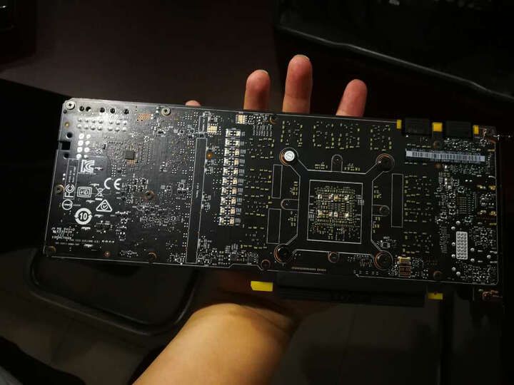 微星(msi) gtx1080ti aero 11g 352bit gddr5x显卡