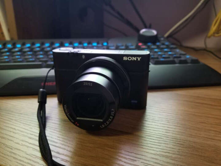 索尼（SONY）黑卡DSC-RX100 M4 1英寸大底数码相机/卡片机 蔡司镜头（WIFI/NFC 4K视频 RX100IV/黑卡4) 晒单图
