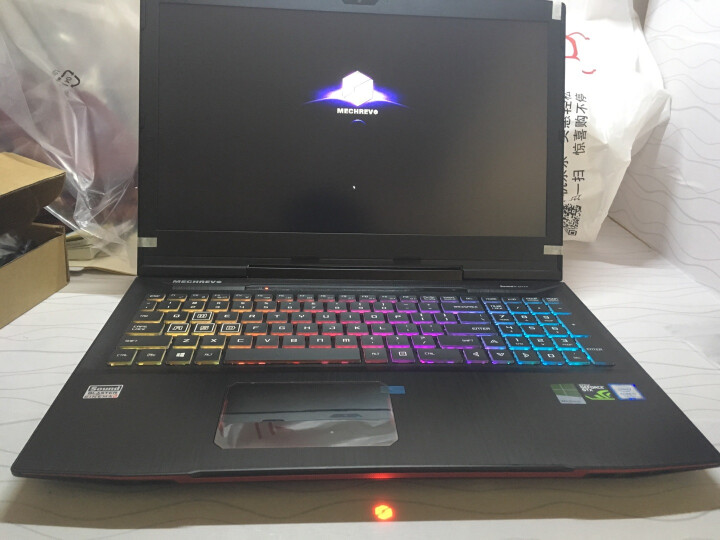 机械革命(MECHREVO)X1 15.6英寸吃鸡游戏笔记本电脑 i7-7700HQ 8G 128GSSD+1T GTX1050 IPS WIN10 晒单图