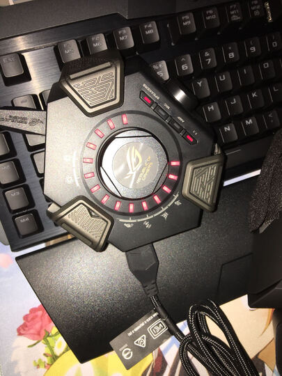 华硕玩家国度ROG 7.1 Centurion 环绕声游戏耳