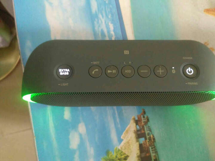 索尼XB20:音质一鸡棒!想不到那么小的体积能