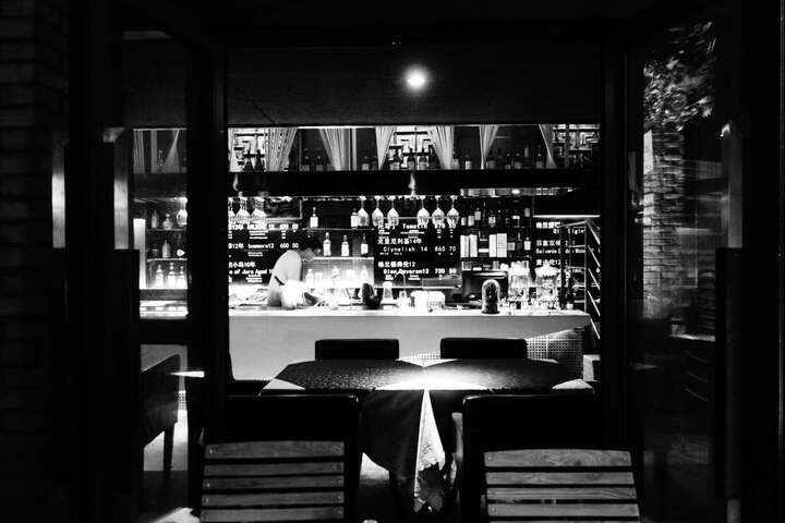 索尼RX100:实测画质不逊色于M4\/3 。买来是