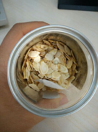 康富来西洋参片:泡水喝,干吃发涩口干,其他没