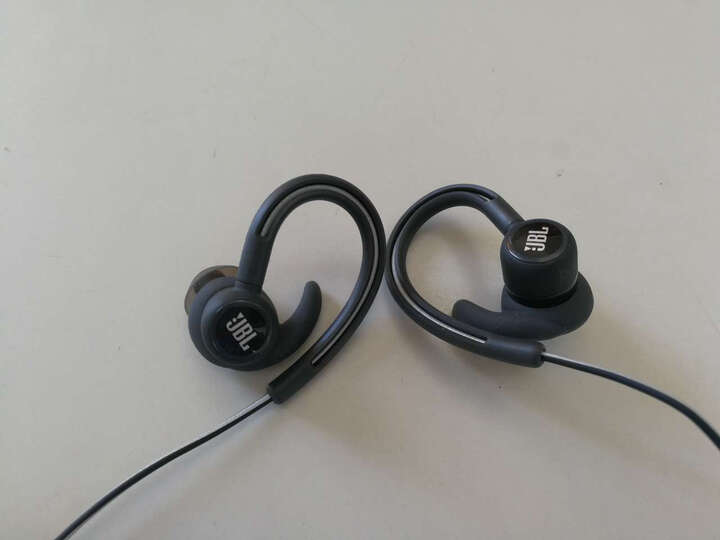 JBL耳挂式耳机\/耳麦怎么样_JBL耳挂式耳机\/耳