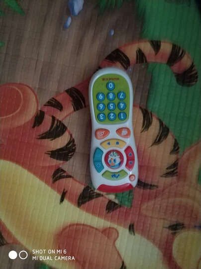 遥控器声光歌曲乐曲儿童音乐手机电话6个月0