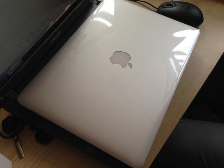 Apple MacBook Air 11.6英寸笔记本电脑 银色(Core i5 处理器/4GB内存/128GB SSD闪存 MJVM2CH/A) 晒单图