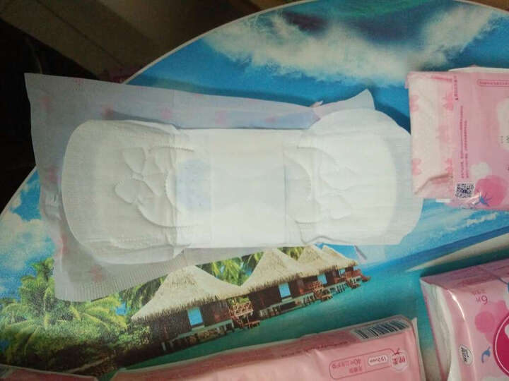 高洁丝卫生巾:1.京东自营的商品真的是好.快.省