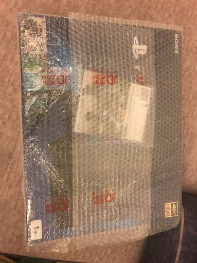 索尼【PS4 Pro 国行主机】PlayStation 4 Pro 电