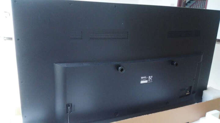 海信LED65EC880UCQ:京东真的是大牌,名不