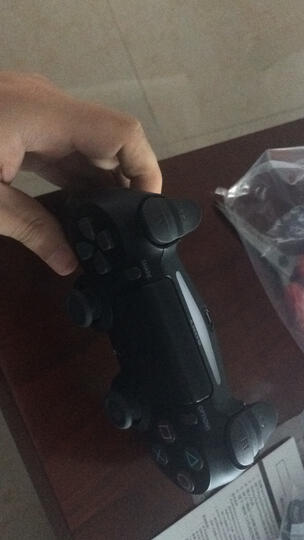 索尼【PS4 Pro 国行主机】PlayStation 4 Pro 电