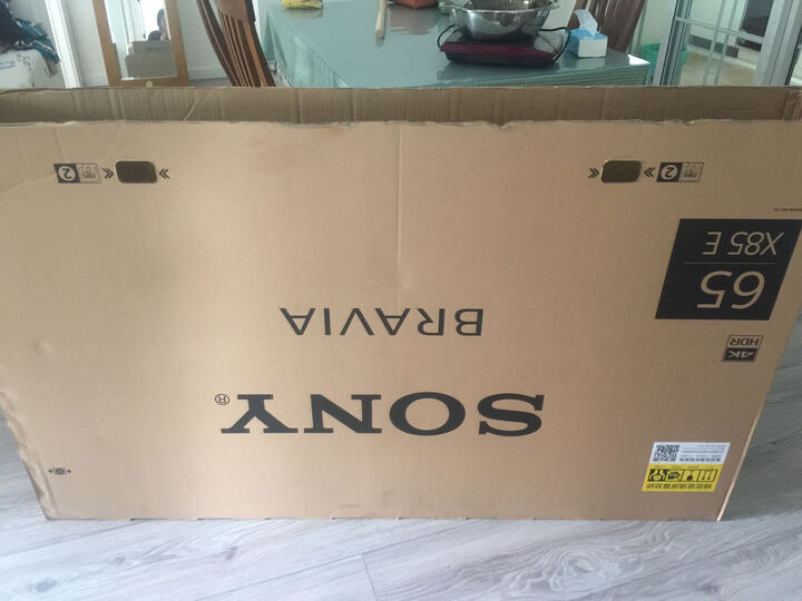 索尼KD-55X8000E:昨天下单,今天就送到了。