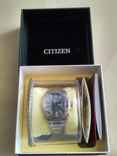 西铁城光动能男表:外观漂亮;包装完美;悬浮包