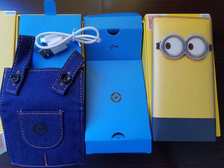 魅族魅族移动电源(标准版):魅族开发布会前几