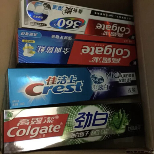 高露洁（Colgate）魔法女孩儿童牙刷（6岁以上）（送小礼物等颜色随机发放） 晒单图