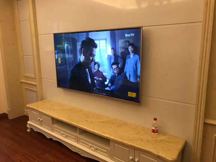 风行电视55Q2:电视质量不错,也很美观,大气,画