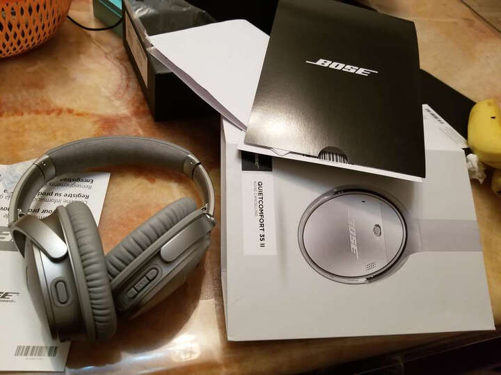 BoseQC35:耳机不错,就是里面说明书根本没有