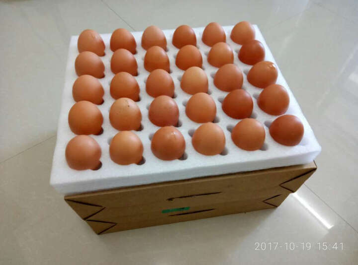 CP正大鲜鸡蛋 30枚:送货速度很快,鸡蛋很新鲜