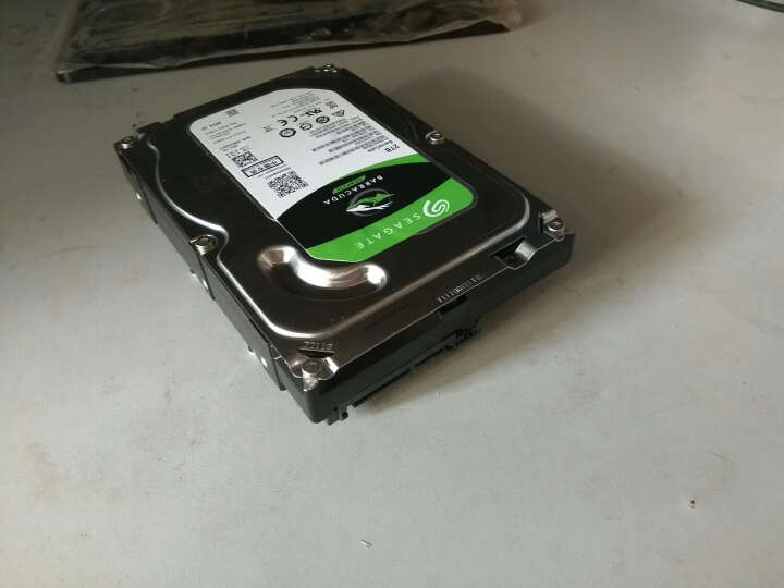 希捷(SEAGATE)酷鱼系列 2TB 7200转64M SATA3 台式机机械硬盘(ST2000DM006) 晒单图