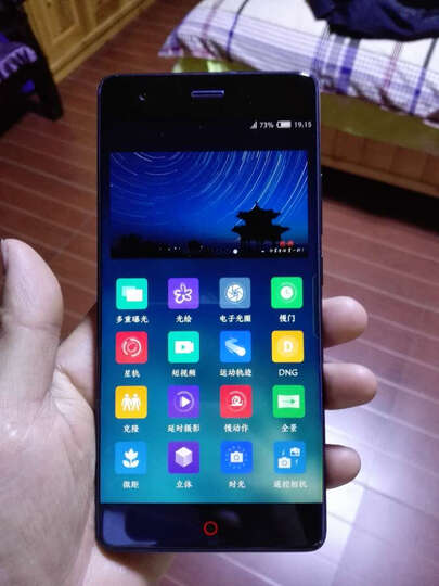 努比亚 Z17:特意用了十多天才过来评价。手机