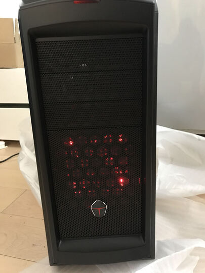 雷神(ThundeRobot)F71Pro吃鸡游戏台式电脑整机(i7-7700 16G GTX1070 8G 1T+128G)144Hz 27英寸 晒单图