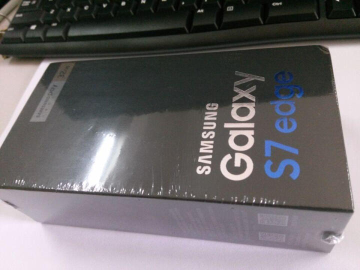 三星Galaxy S7 edge(G9350):送货: 包装没有用