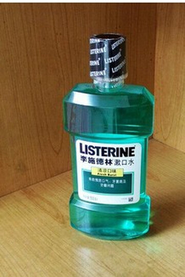 李施德林漱口水冰蓝口味250ml--李斯德林漱口