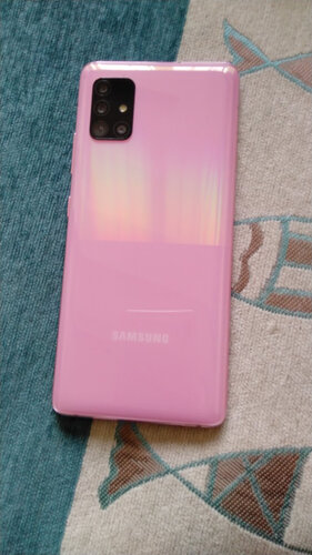 galaxya51,三星galaxya51 「深度评测」三星galaxy a51 5g和荣耀20pro哪个好?