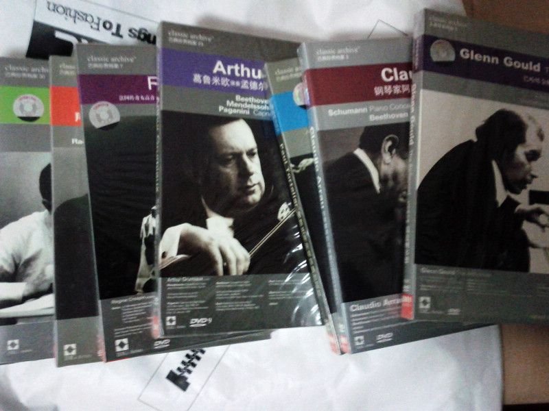 古典珍貴檔案21：史瓦茲柯普芙 賽芙莉 費夏狄斯考的藝術(shù)歌曲之夜（DVD9）（特價(jià)）（京東專(zhuān)賣(mài)） 曬單實(shí)拍圖