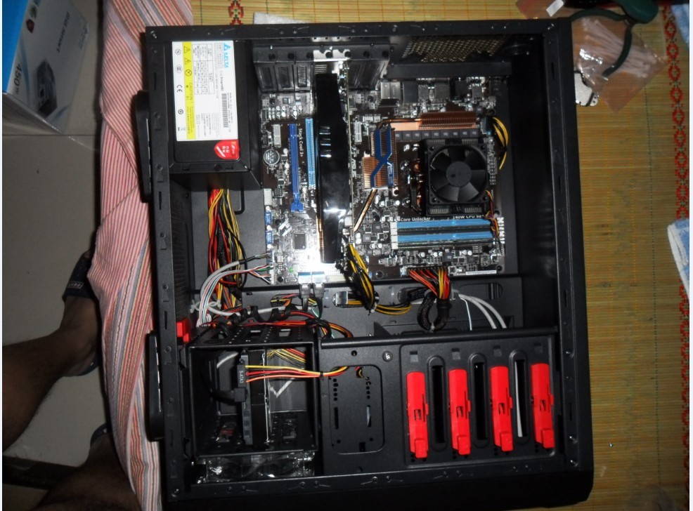 AMD PhenomII×4(四核羿龙2代黑盒)965 盒装