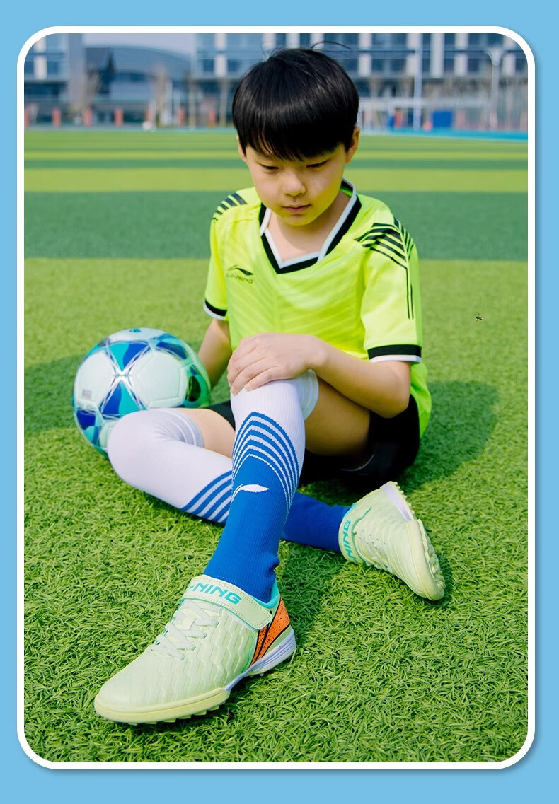 Футбольные бутсы Li-Ning для детей, модель Jin Series, зеленые, размер 32