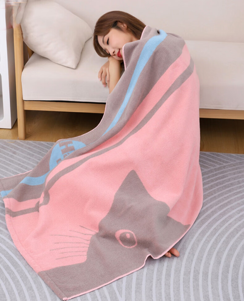KING SHORE Pure Cotton Bath Towel, Class A Soft Cartoon Bath Towel for Home Use, Soft And Absorbent, Red, 130*63cm, 300g