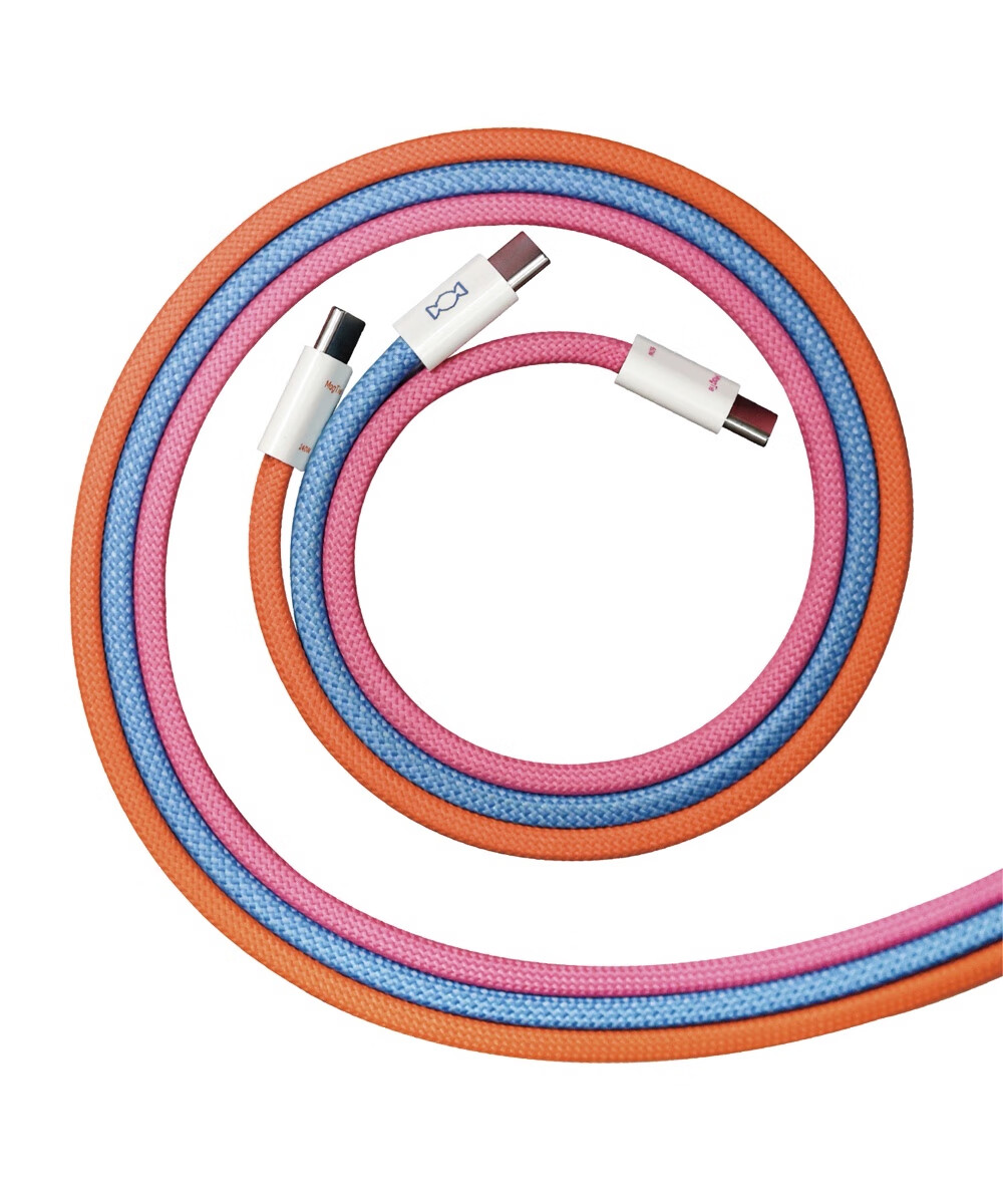 Магнитный кабель CANDYSIGN MagTie, USB-C - Lightning, 240W, 5A, белый, 1 метр