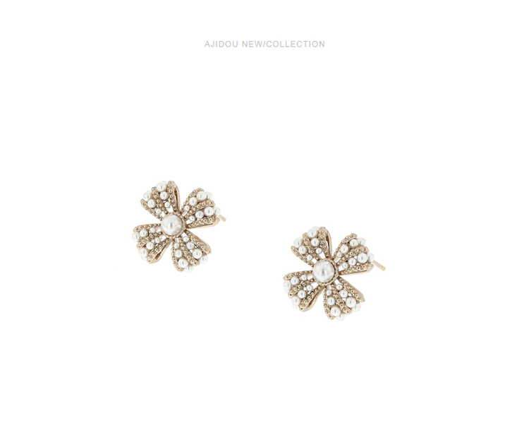 Серьги AJIDOU "Имитация жемчуга", стиль Chanel, в форме цветка, с жемчугом, нишевые, высокое качество, для Нового года