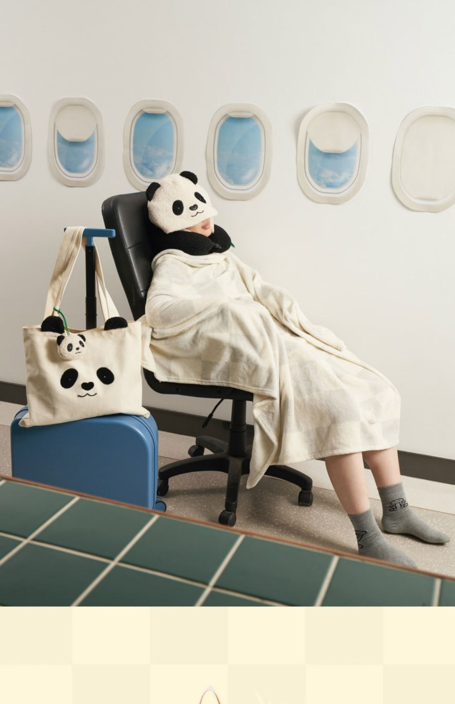 Набор для путешествий THE BEAST Panda, подушка для шеи, одеяло, сумка, брелок