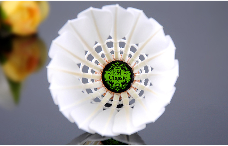 Воланы для бадминтона