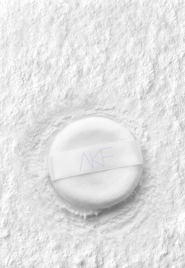 AKF轻透控油散粉10g定妆蜜粉饼喷雾遮瑕不脱妆透明无色自然油皮亲妈