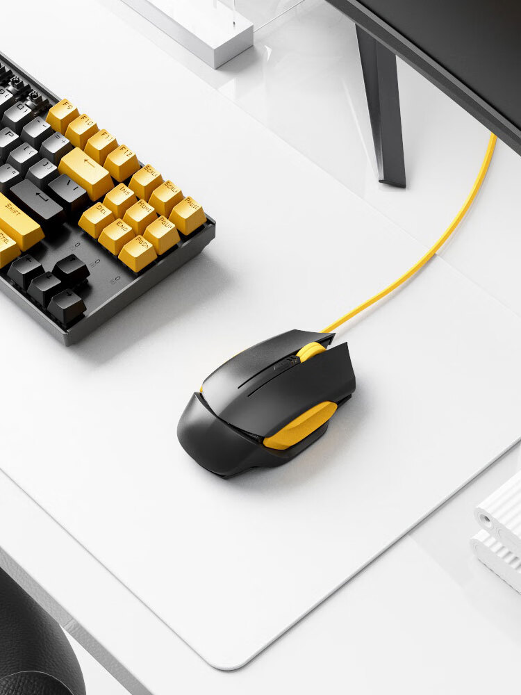 Игровая проводная мышь