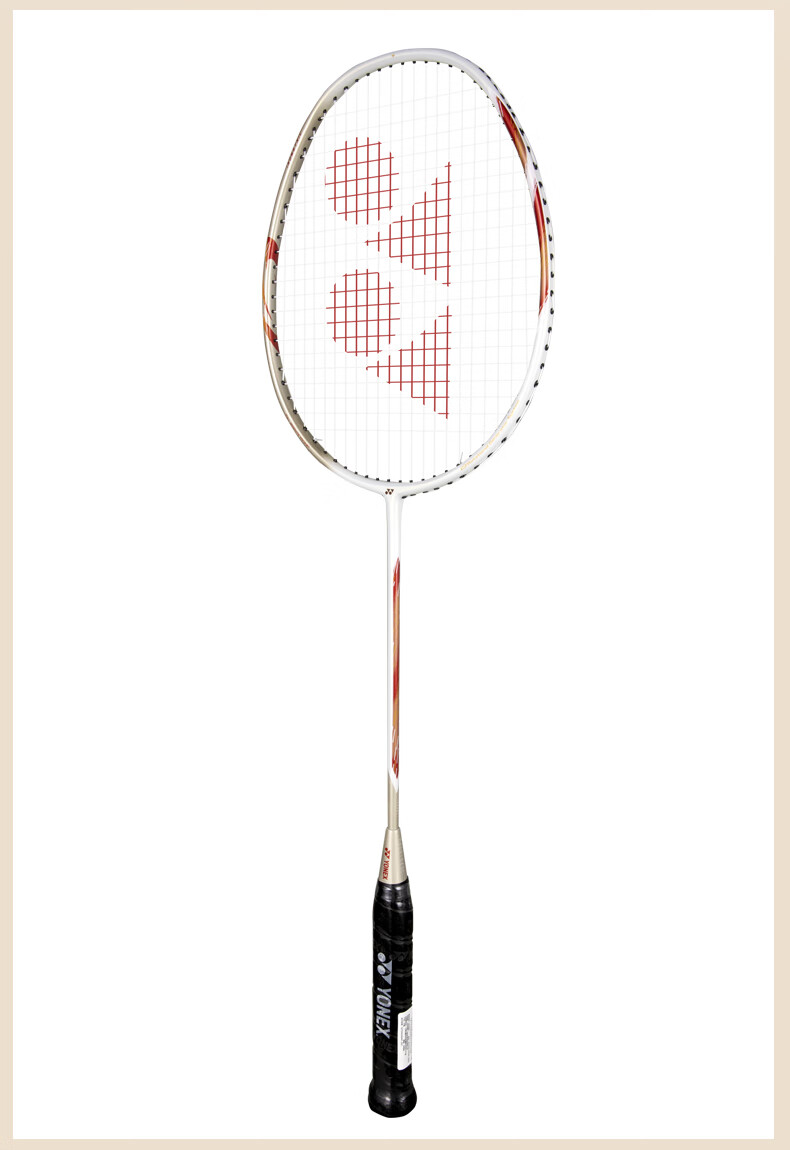 Бадминтонная ракетка YONEX Astrox CS, полнокарбоновая, односторонняя, легкая, белая с золотом, натяжка и обмотка в комплекте